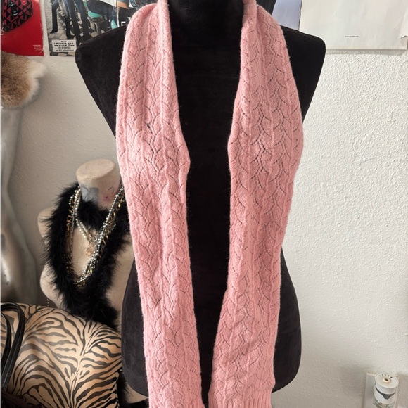 Forever 21 Blush Knit Scarf - Picture 6 of 9